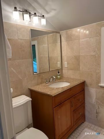 9 Fall Ridge Road, Weston, CT 00688