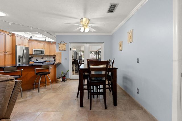 2803 CORRIE WAY, Tampa, FL 33618