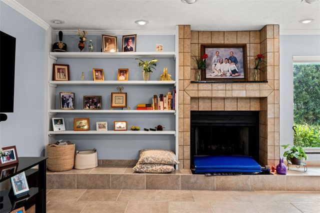 2803 CORRIE WAY, Tampa, FL 33618