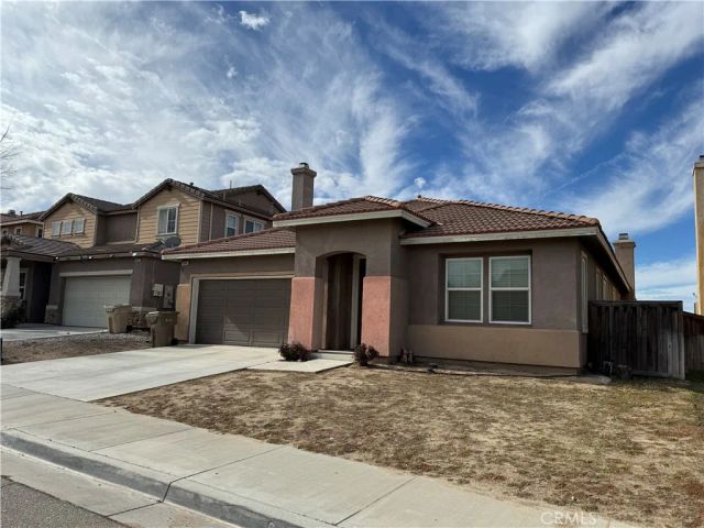 8848 Palo Alto, Hesperia, CA 92344