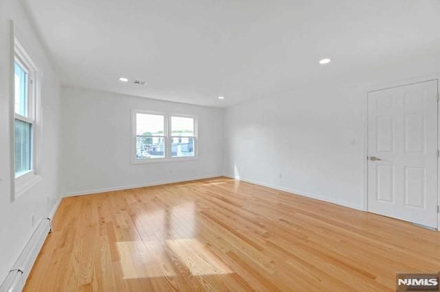 25 Allen Street, Cresskill, NJ 07626