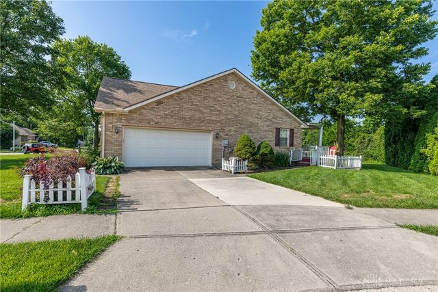 101 Trace Court, Dayton, OH 45417