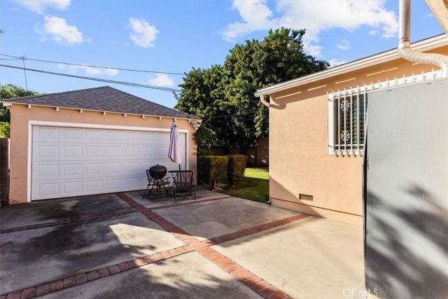 3551 Hillcrest Drive, Los Angeles, CA 90016