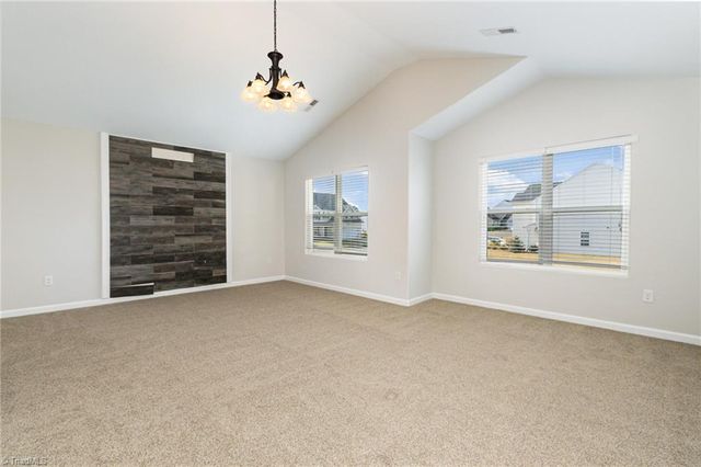 284 Donelson Way, Burlington, NC 27217