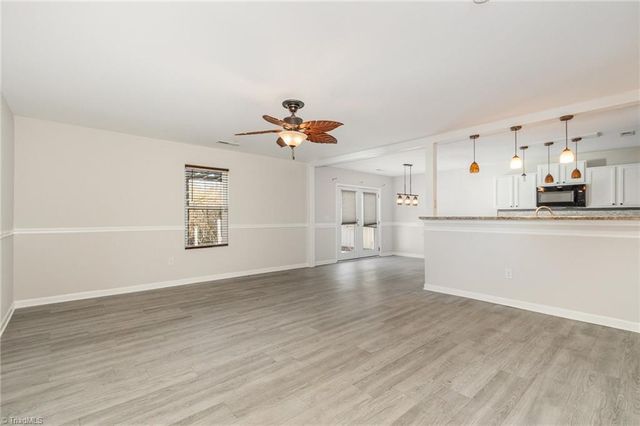 284 Donelson Way, Burlington, NC 27217