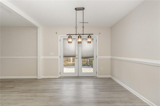 284 Donelson Way, Burlington, NC 27217