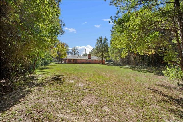 300 Shelton Beach Road S, Eight Mile, AL 36613
