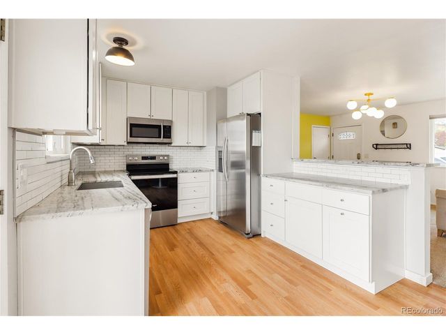 6100 Crestone St, Golden, CO 80403