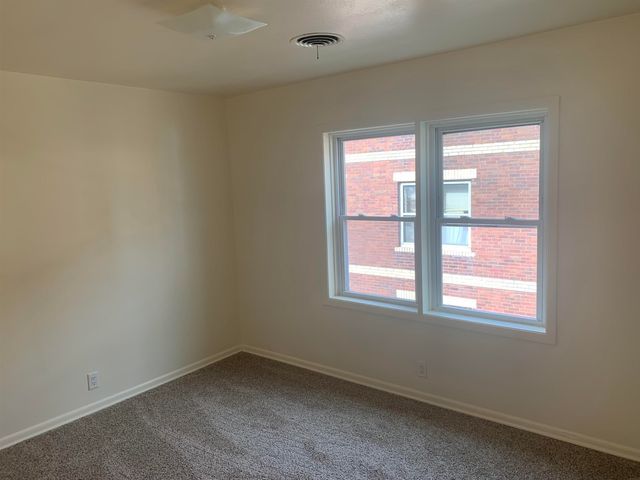 210 N Locust Avenue, New Hampton, IA 50659