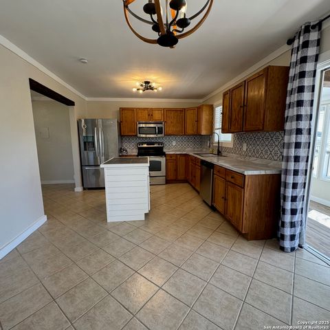 10353-B Fm 539, Sutherland Springs, TX 78161