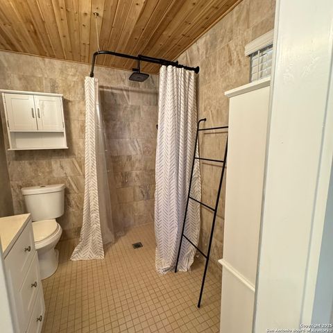 10353-B Fm 539, Sutherland Springs, TX 78161