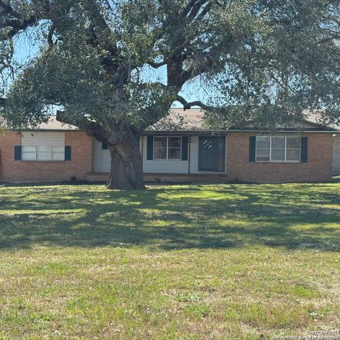 10353-B Fm 539, Sutherland Springs, TX 78161