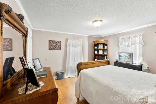 3359 Roundcliff Drive, Concord, NC 28025