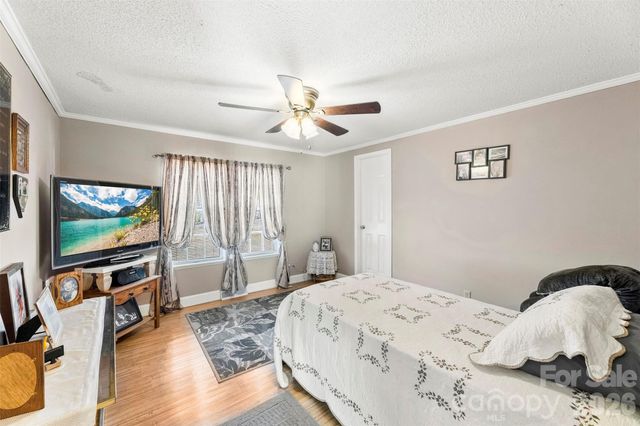 3359 Roundcliff Drive, Concord, NC 28025