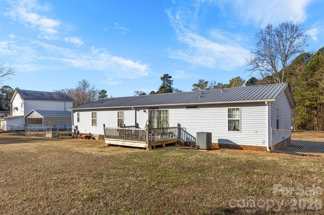 3359 Roundcliff Drive, Concord, NC 28025