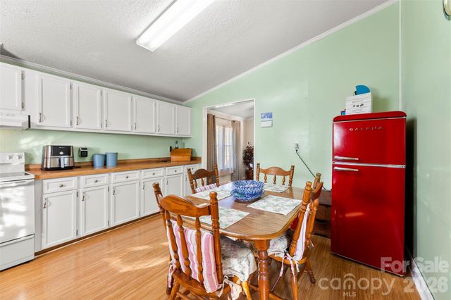 3359 Roundcliff Drive, Concord, NC 28025