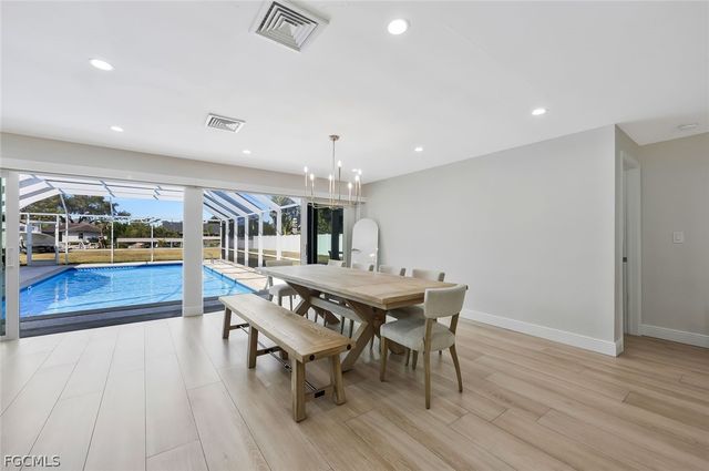 20580 Park PL, Estero, FL 33928