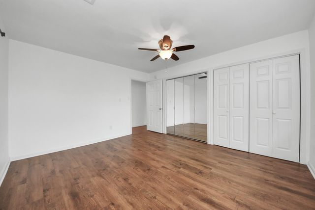 10327 Sageburrow Drive, Houston, TX 77089