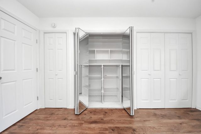 10327 Sageburrow Drive, Houston, TX 77089