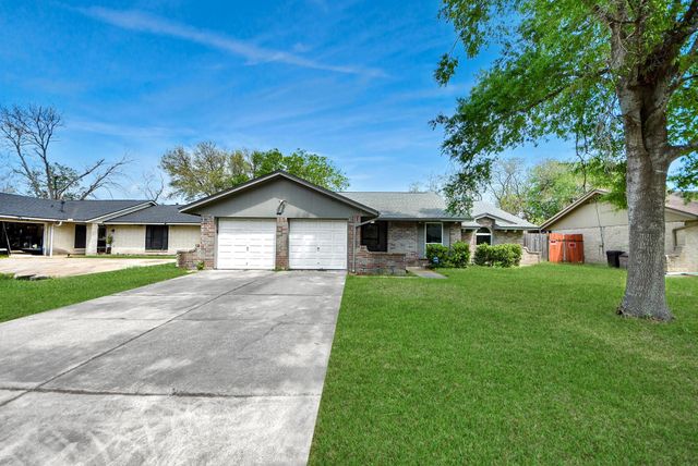 10327 Sageburrow Drive, Houston, TX 77089