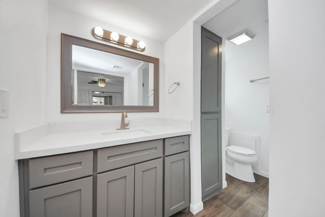 10327 Sageburrow Drive, Houston, TX 77089