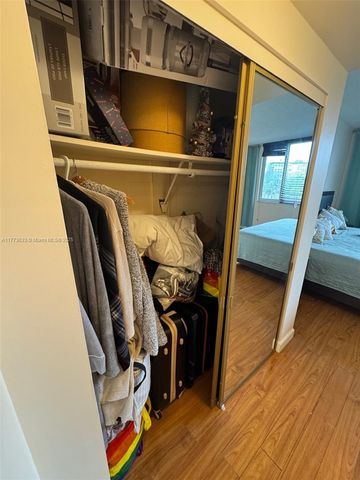 4330 Hillcrest Dr 304, Hollywood, FL 33021