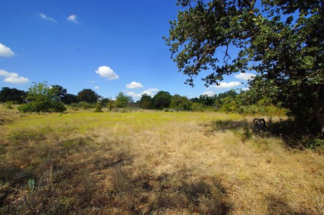 1028 Eagle Point DR, Georgetown, TX 78628