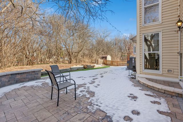 0N655 Courtney Lane, Winfield, IL 60190