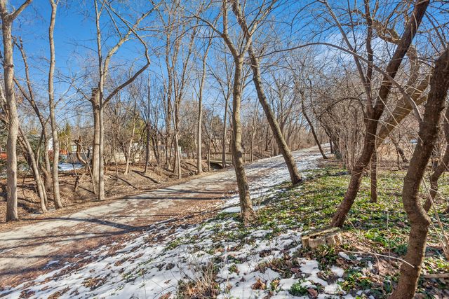 0N655 Courtney Lane, Winfield, IL 60190