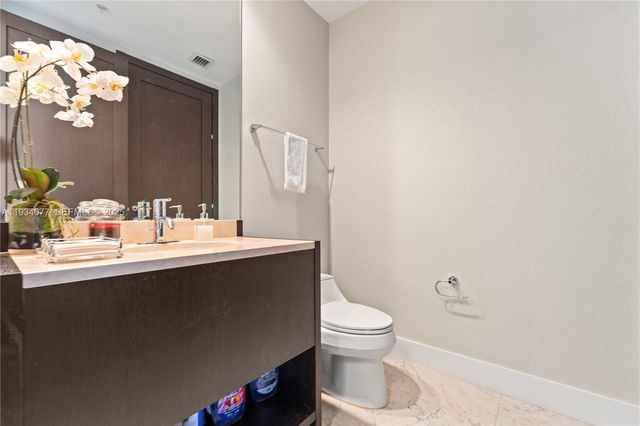 18201 Collins Ave 5001, Sunny Isles Beach, FL 33160