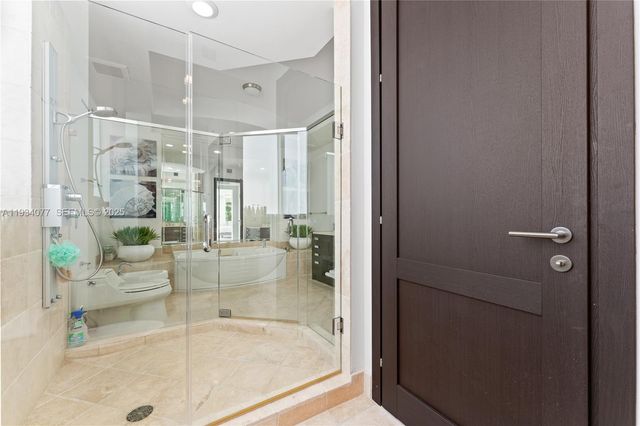 18201 Collins Ave 5001, Sunny Isles Beach, FL 33160