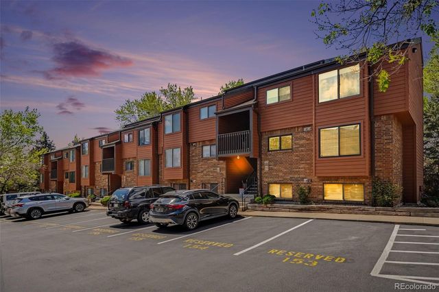 433 Wright Street 103, Lakewood, CO 80228