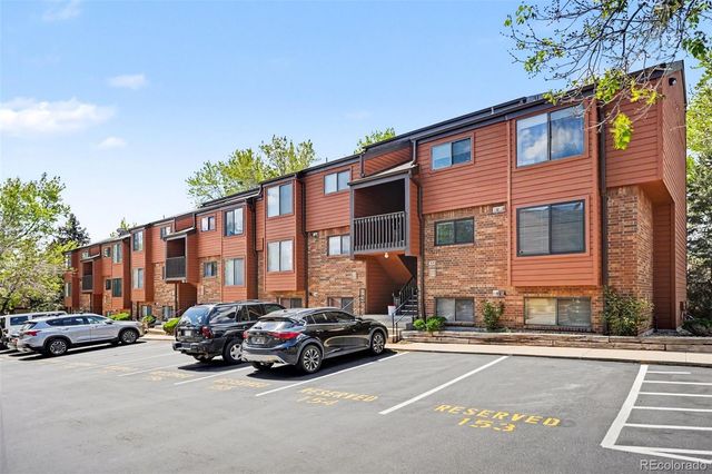 433 Wright Street 103, Lakewood, CO 80228