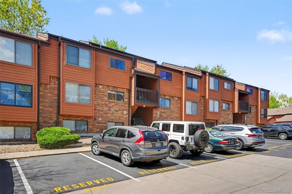 433 Wright Street 103, Lakewood, CO 80228