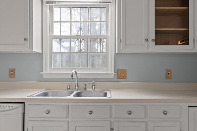 317 Mcbrien Road 7, East Ridge, TN 37412