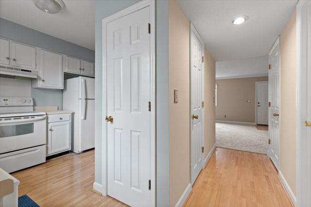 317 Mcbrien Road 7, East Ridge, TN 37412