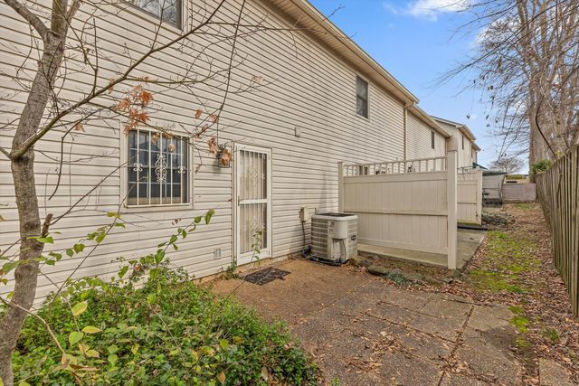 317 Mcbrien Road 7, East Ridge, TN 37412