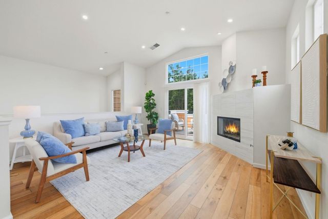 123 Positano Circle, Redwood City, CA 94065