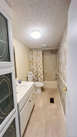 4956 E 97th Place, Denver, CO 80229