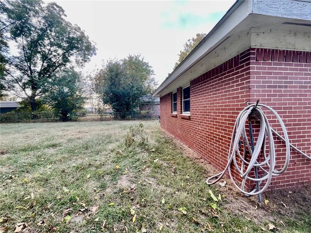 405 Rock Street, Dardanelle, AR 72834