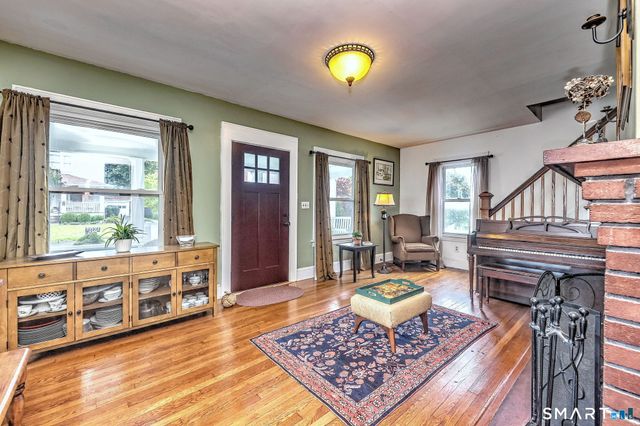 48 John Street, Trumbull, CT 06611