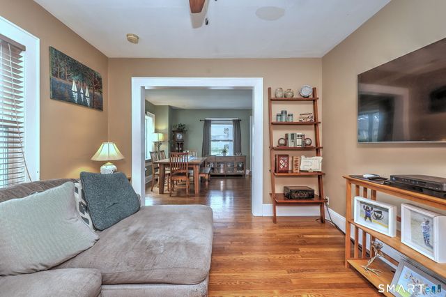 48 John Street, Trumbull, CT 06611