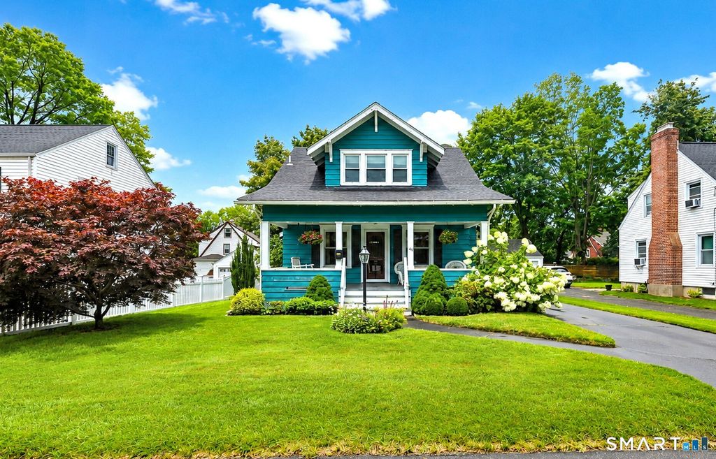 48 John Street, Trumbull, CT 06611