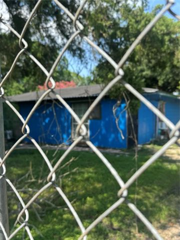 14001 Walksew Street, Houston, TX 77047
