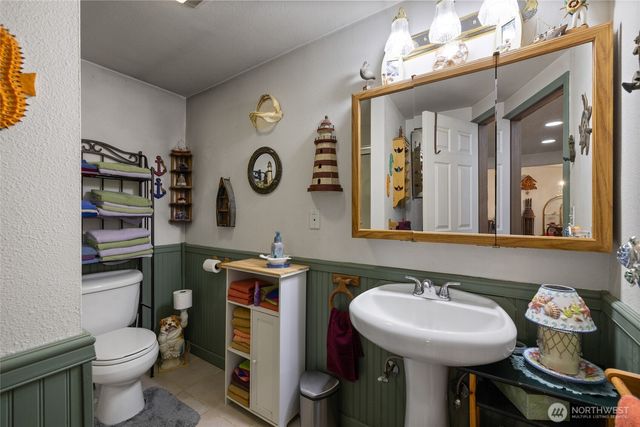 3312 67th Avenue W, University Place, WA 98466