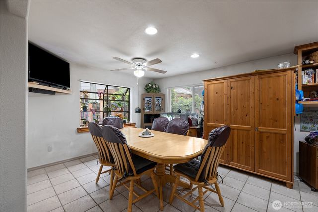 3312 67th Avenue W, University Place, WA 98466