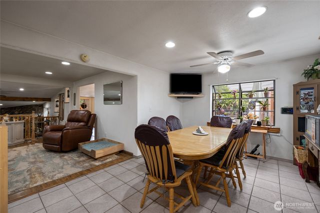 3312 67th Avenue W, University Place, WA 98466