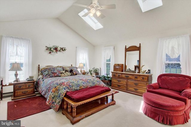 1725 HANOVER RD, Gettysburg, PA 17325