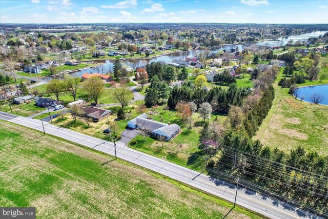 1725 HANOVER RD, Gettysburg, PA 17325
