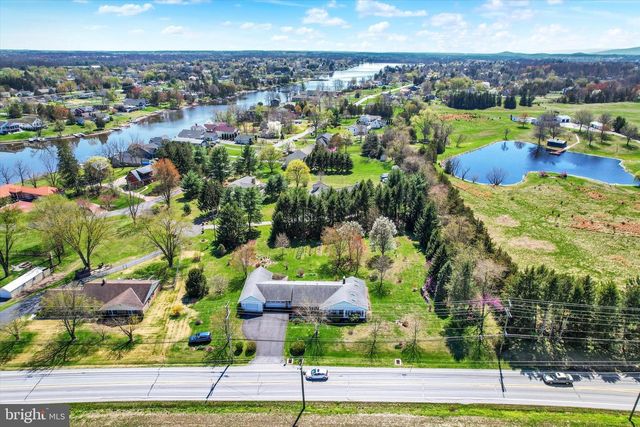 1725 HANOVER RD, Gettysburg, PA 17325